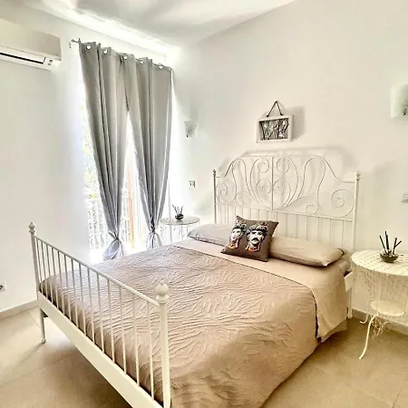 Bed & Breakfast I Tesori Del Mare Letojanni